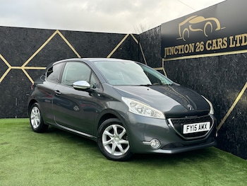 Used Peugeot 208 2015 for sale - 77436140: Photo