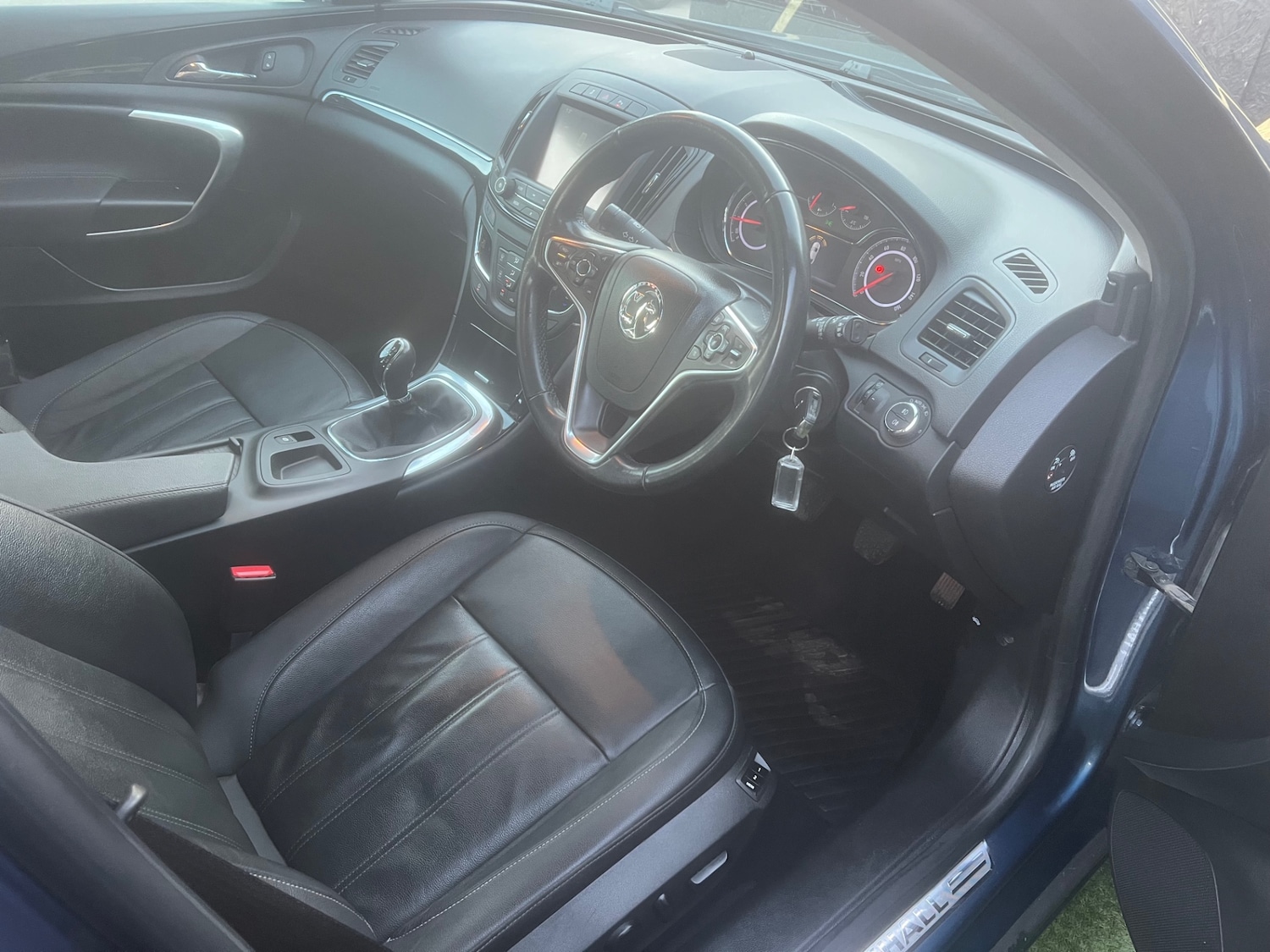 Used Vauxhall Insignia 2017 for sale - 77653561: Photo 4