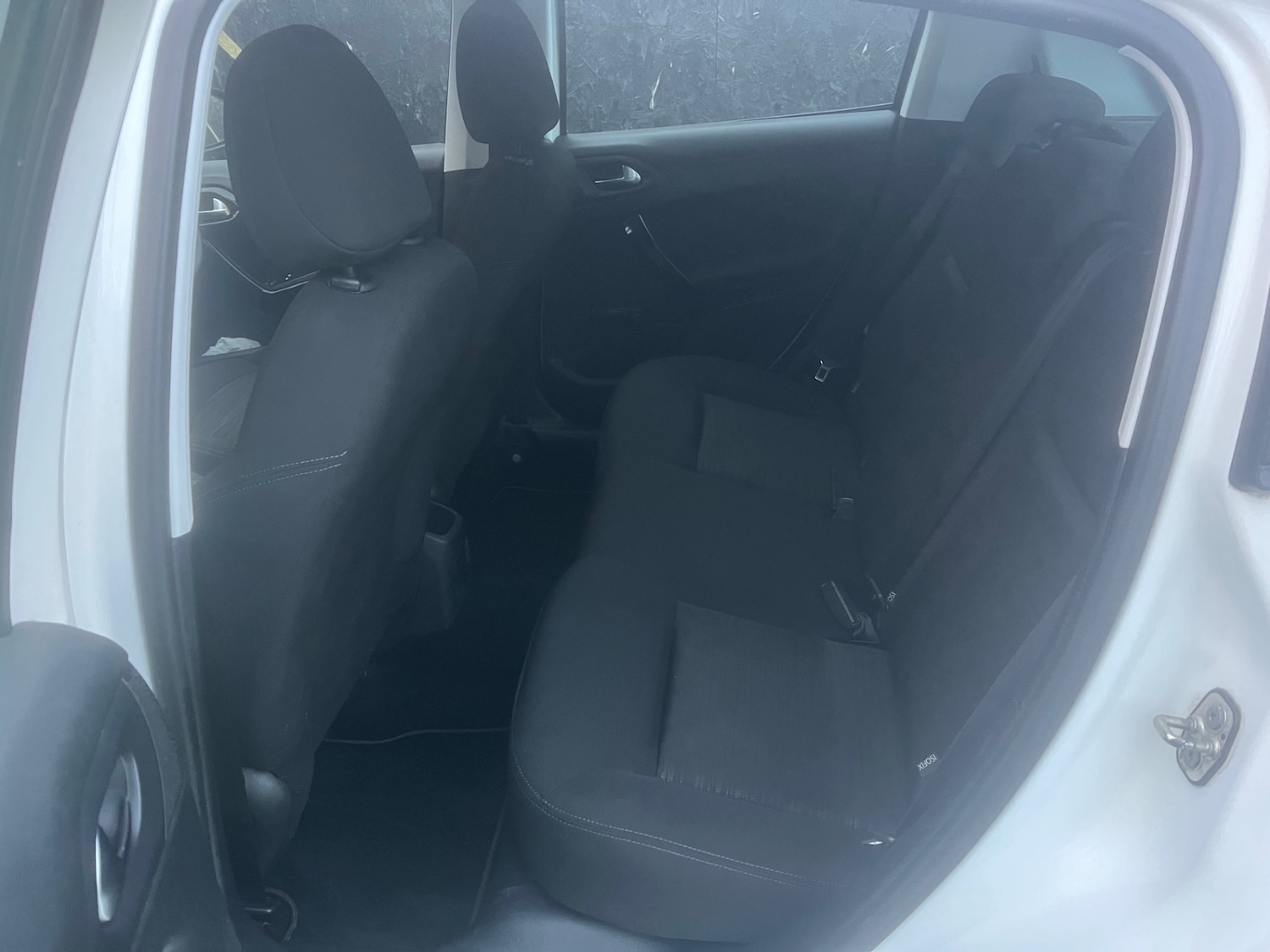 Used Peugeot 208 2013 for sale - 76384647: Photo 7