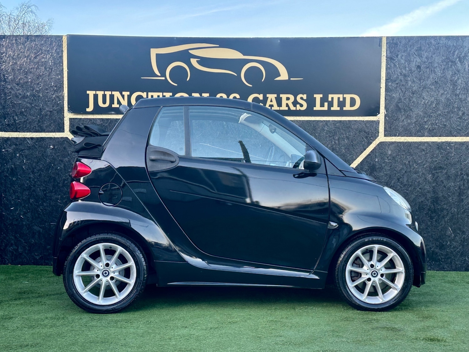 Used smart fortwo 2013 for sale - 77127389: Photo 3