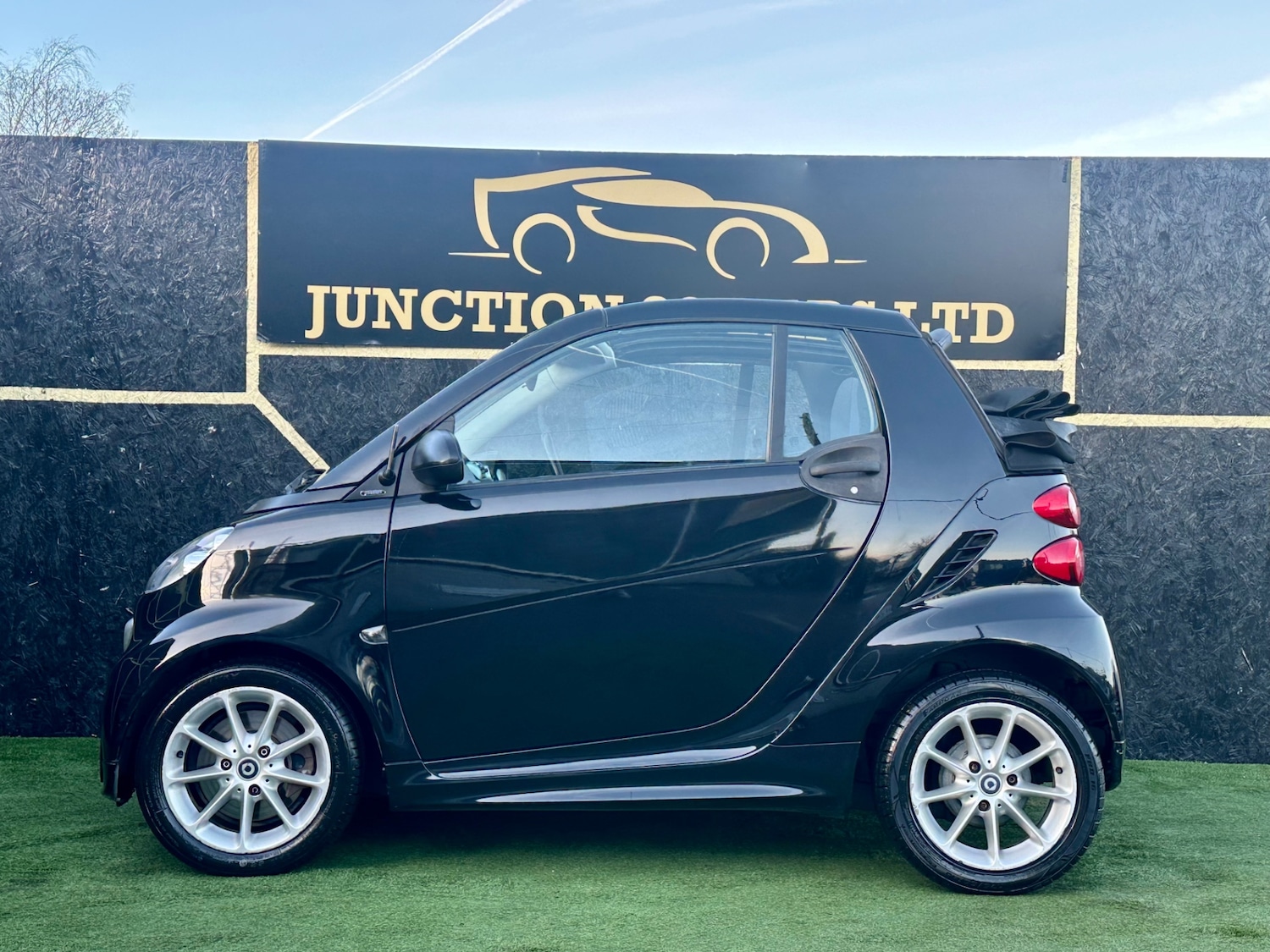 Used smart fortwo 2013 for sale - 77127389: Photo 4