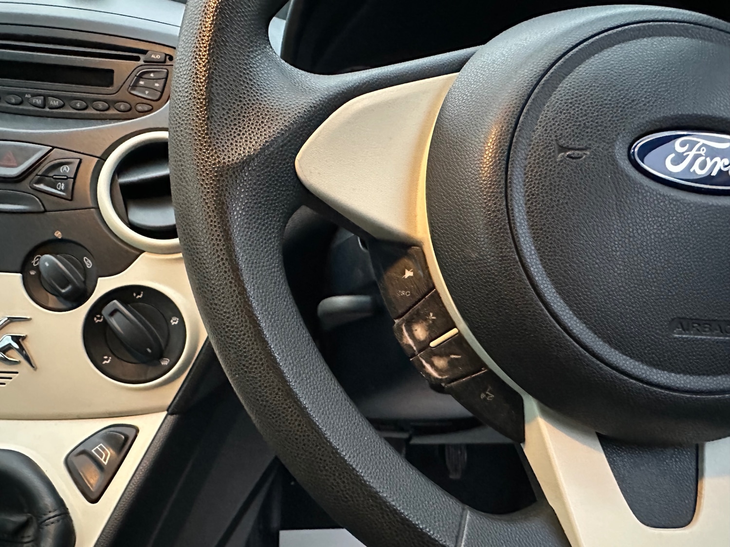 Used Ford Ka 2013 for sale - 76533785: Photo 11