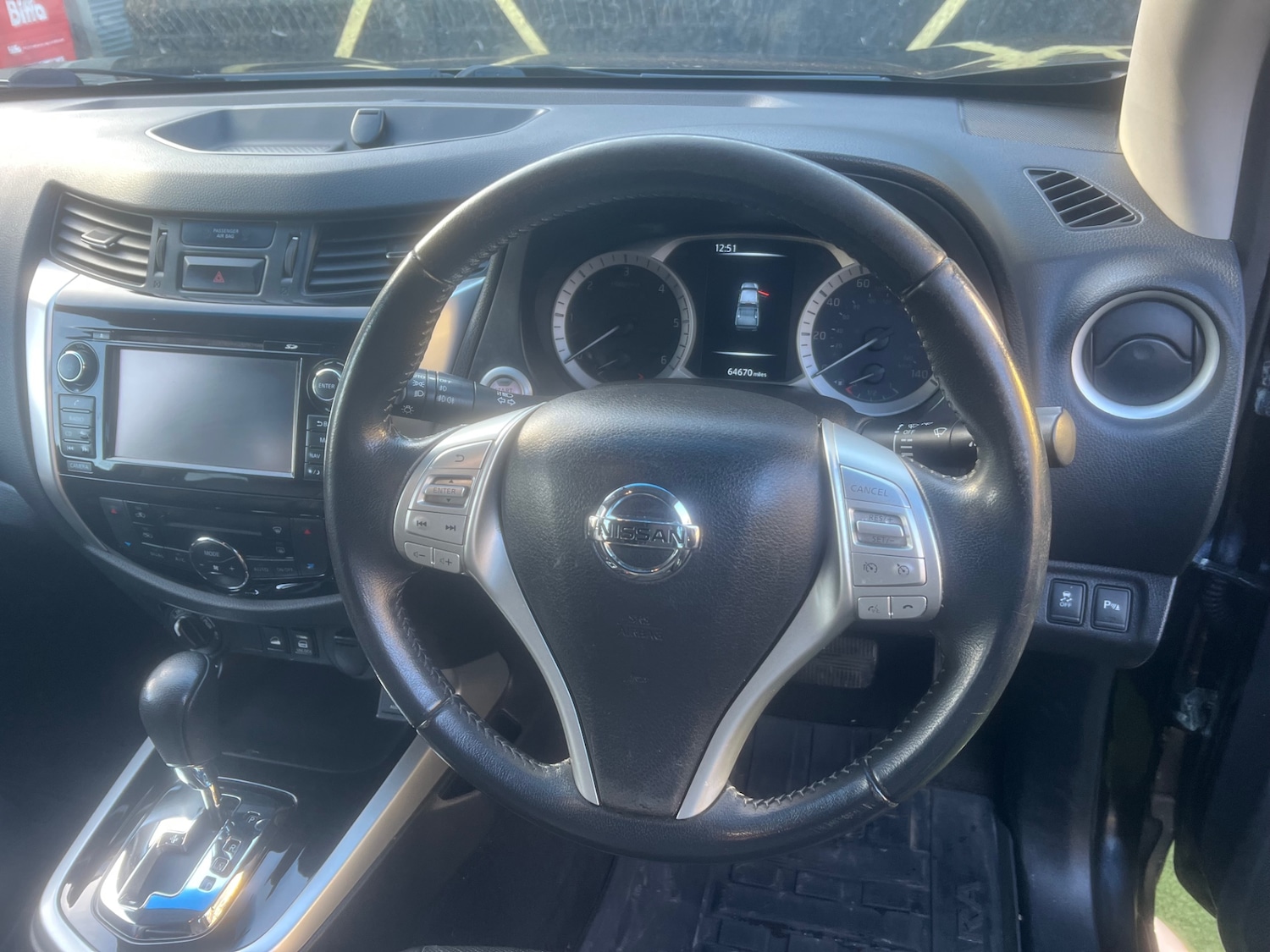 Used Nissan Navara 2016 for sale - 76599641: Photo 15