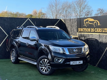 Nissan - Navara