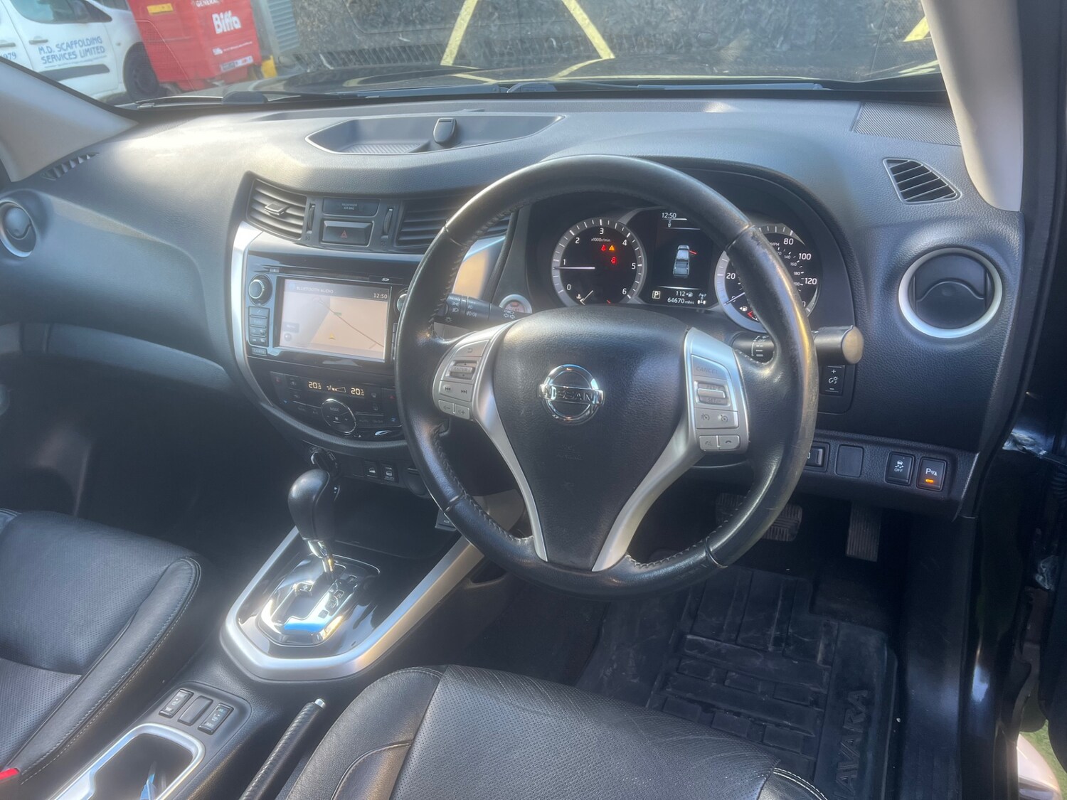 Used Nissan Navara 2016 for sale - 76599641: Photo 9