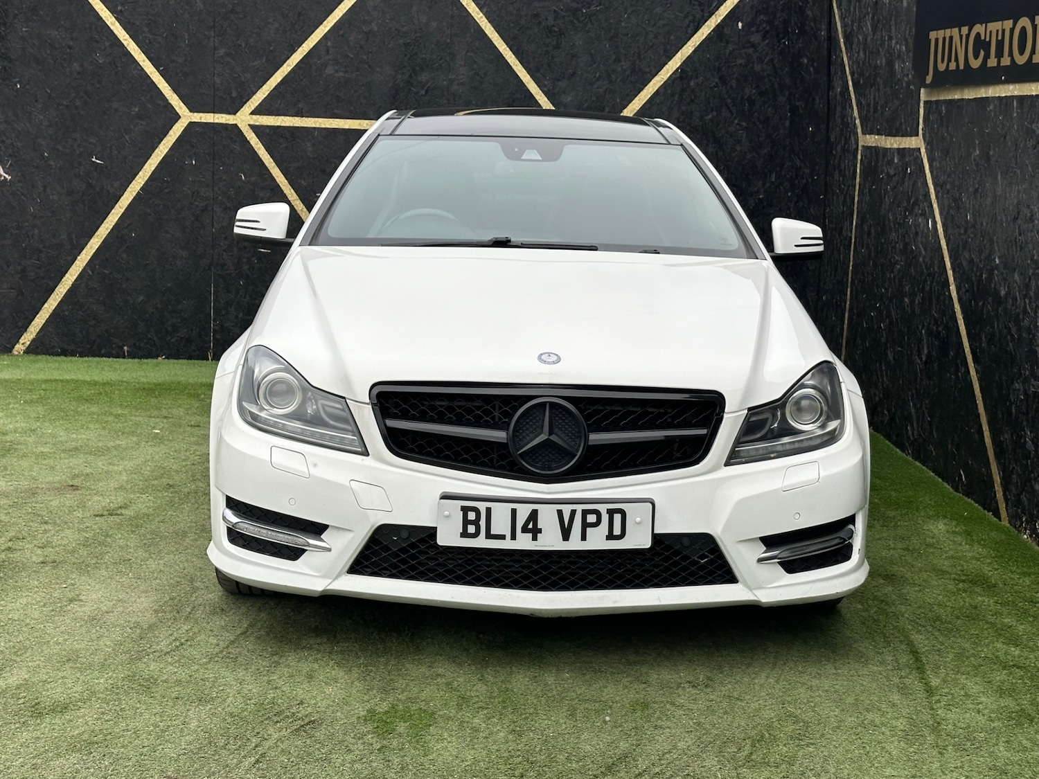 Used Mercedes-Benz C Class 2014 for sale - 77806950: Photo 3