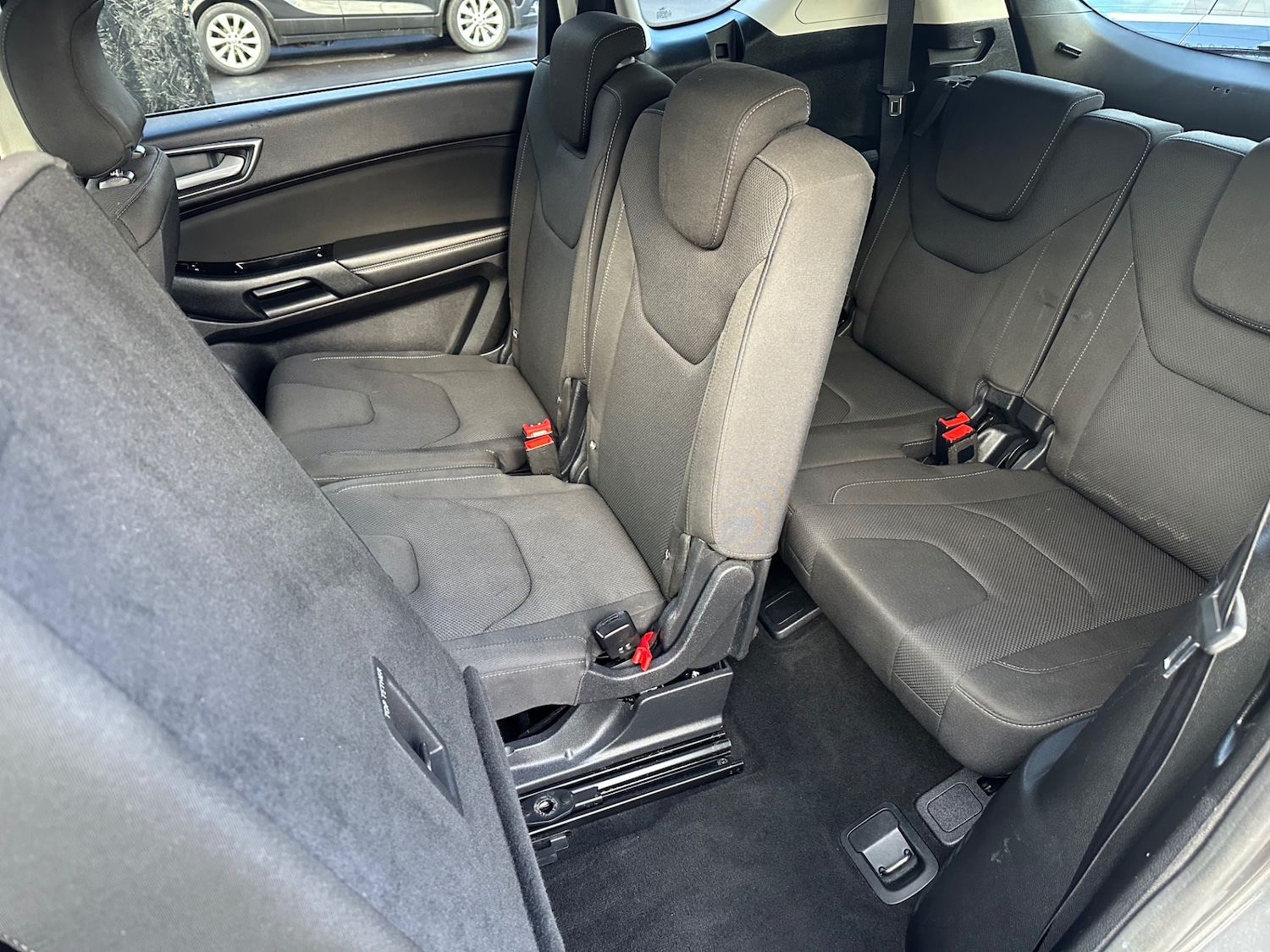 Used Ford S-Max 2017 for sale - 76831723: Photo 12