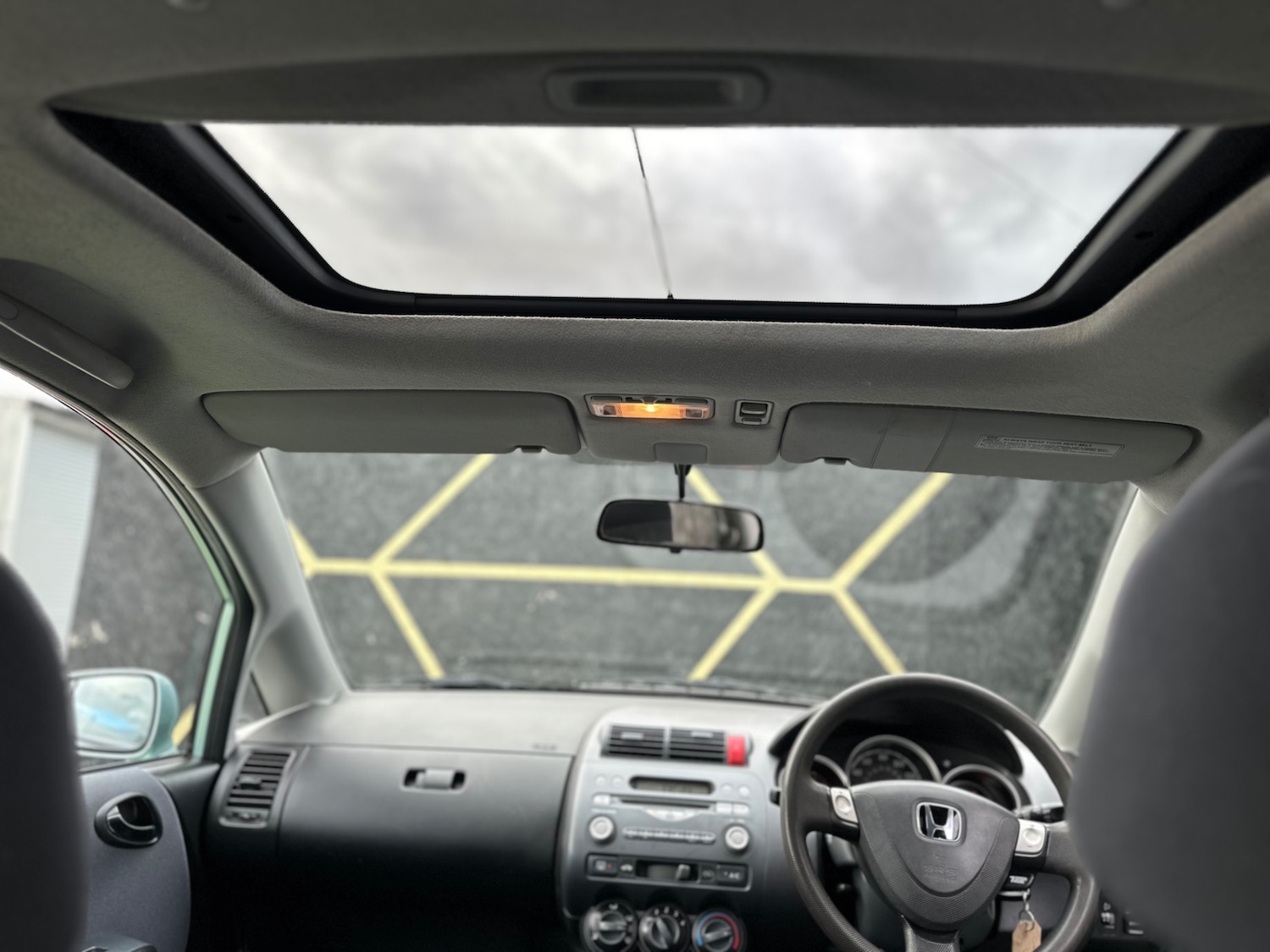 Used Honda Jazz 2004 for sale - 76612201: Photo 10