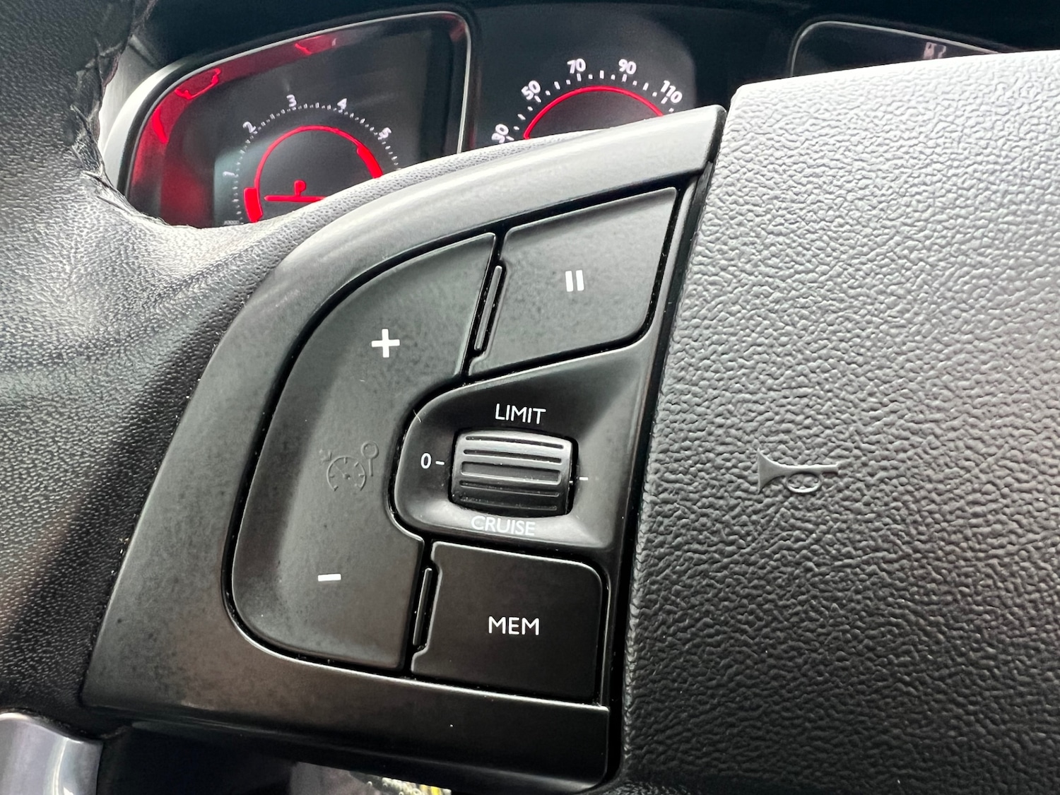 Used Citroen DS5 2014 for sale - 77364778: Photo 13