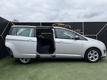 Used Ford Grand C-Max 2013 for sale - 78091816: Photo