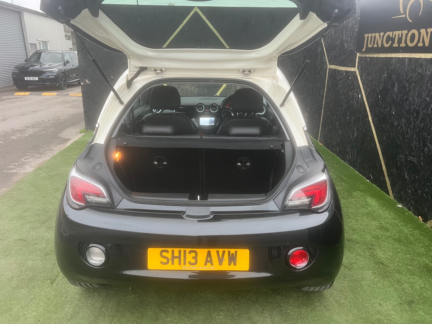 Used Vauxhall ADAM 2013 for sale - 76255203: Photo 17