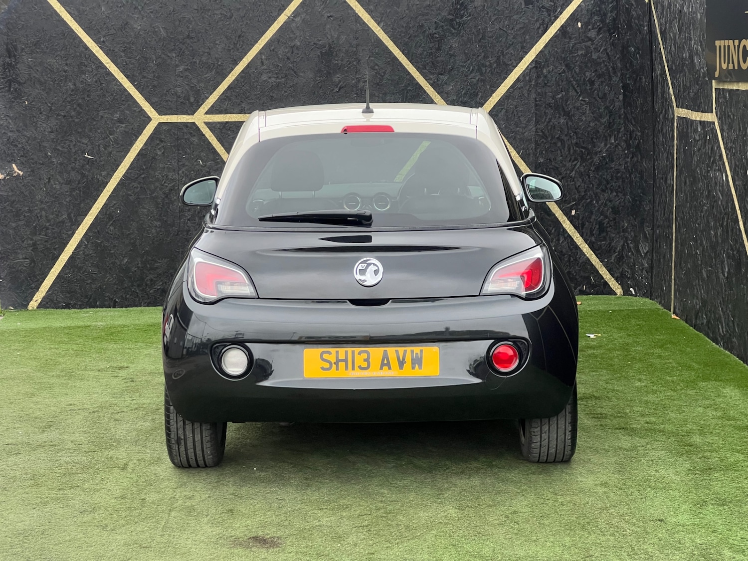 Used Vauxhall ADAM 2013 for sale - 76255203: Photo 6