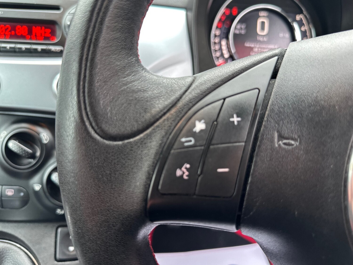 Used Fiat 500 2014 for sale - 77502512: Photo 13