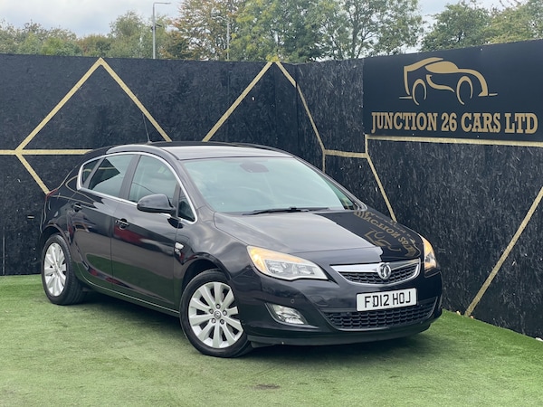 Used Vauxhall Astra 2012 for sale - 76196175: Photo 1
