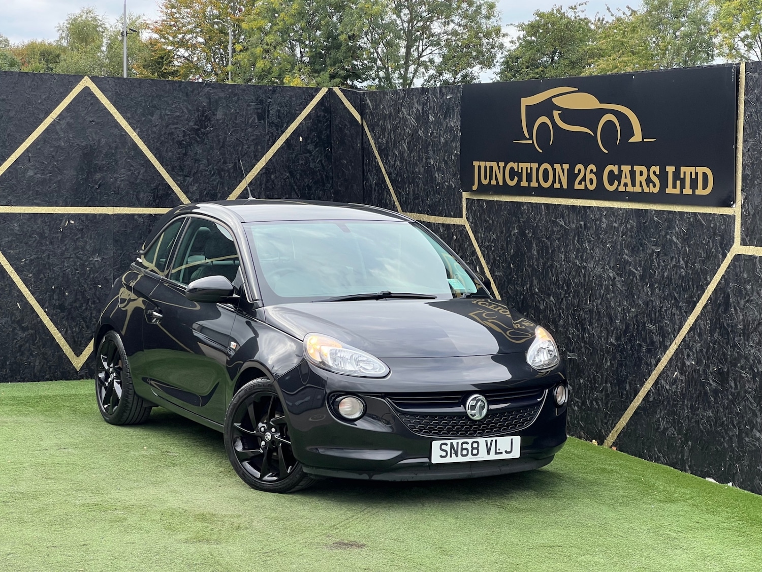 Used Vauxhall ADAM 2018 for sale - 76196151: Photo 1