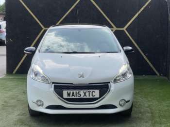 Used Peugeot 208 2015 for sale - 75108606: Photo