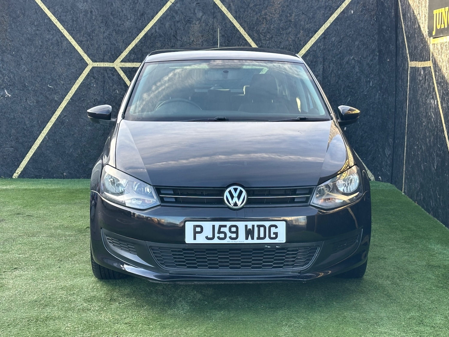 Used Volkswagen Polo 2009 for sale - 77261085: Photo 3