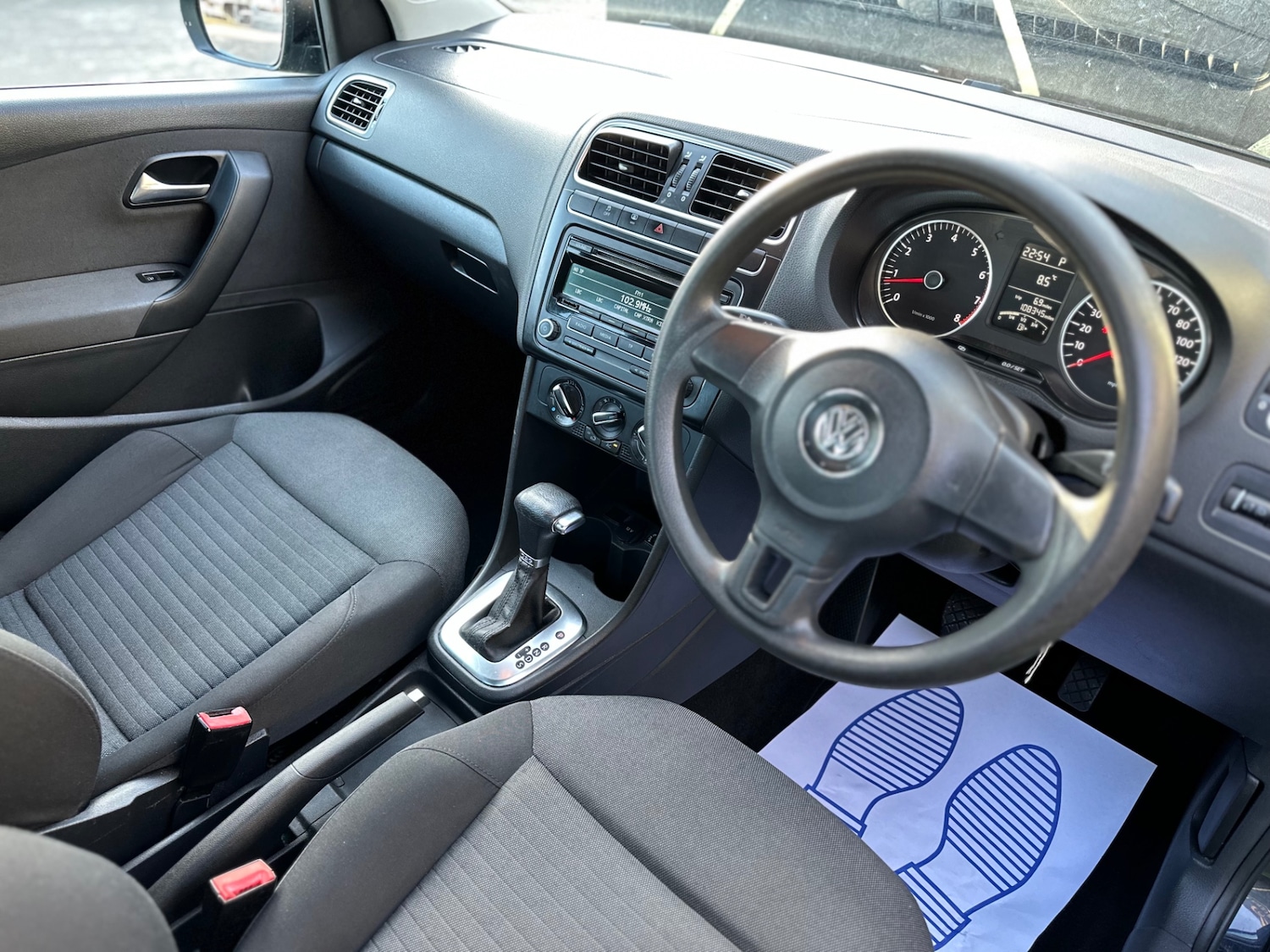 Used Volkswagen Polo 2009 for sale - 77261085: Photo 6