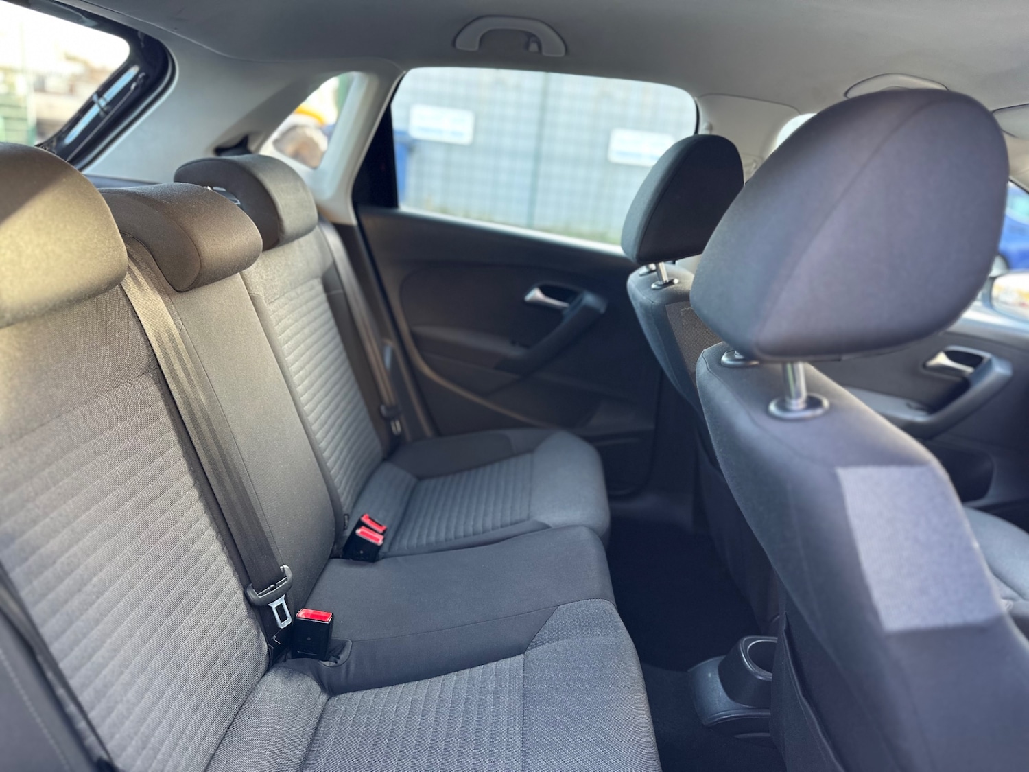 Used Volkswagen Polo 2009 for sale - 77261085: Photo 8