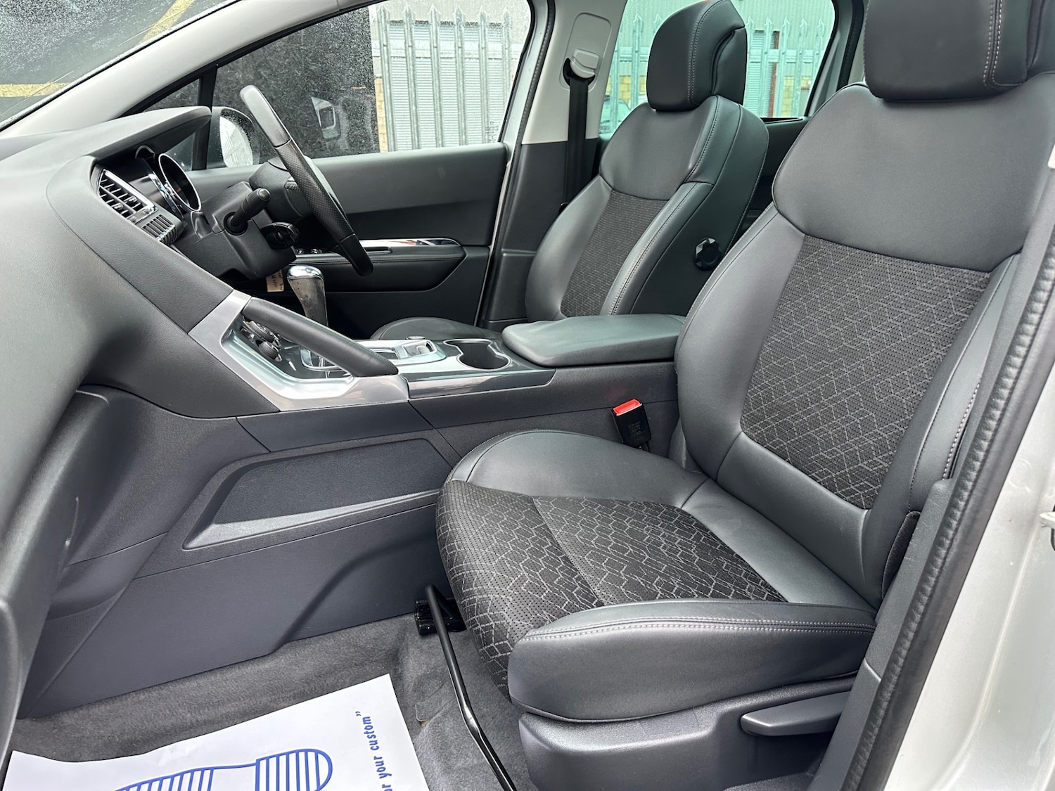 Used Peugeot 3008 2016 for sale - 77283887: Photo 10