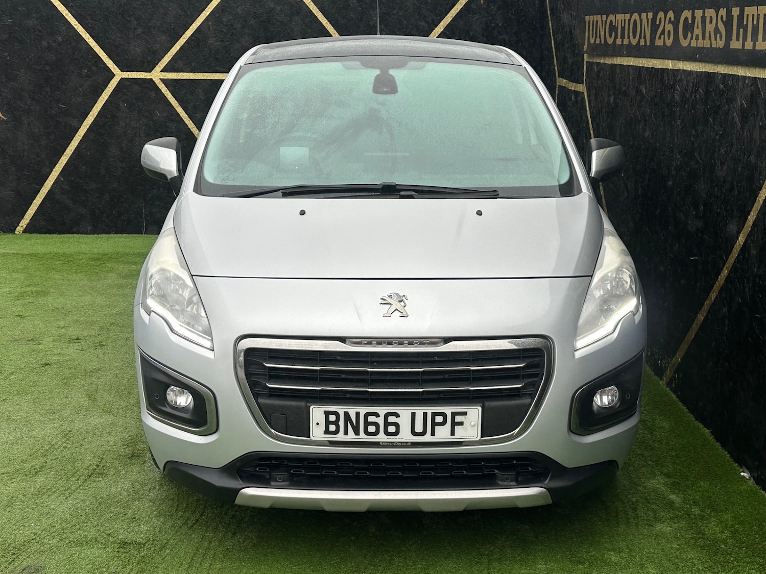 Used Peugeot 3008 2016 for sale - 77283887: Photo 5