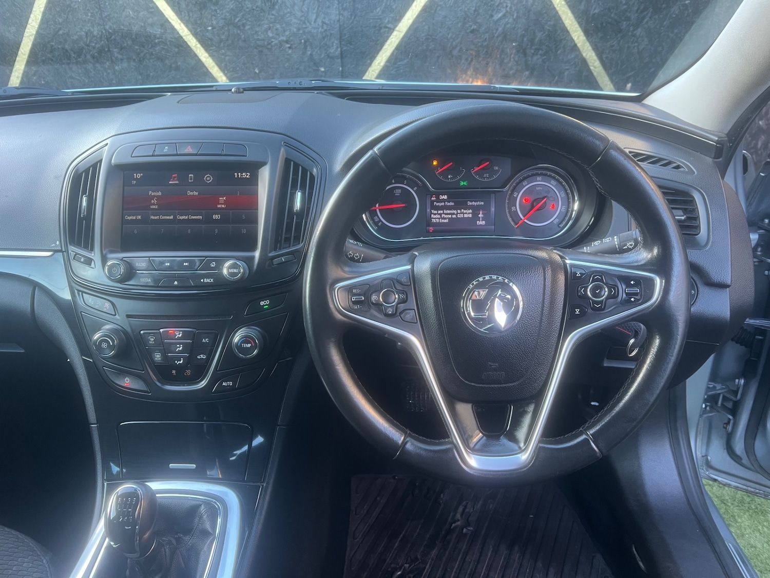 Used Vauxhall Insignia 2013 for sale - 76777372: Photo 10