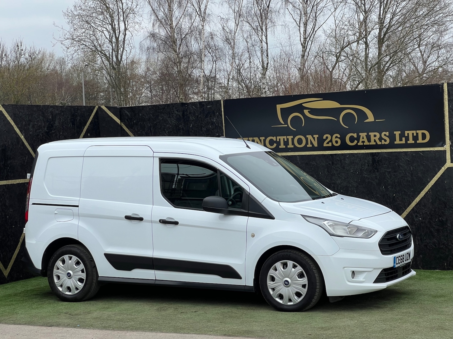 Used Ford Transit Connect 2018 for sale - 77778210: Photo 2