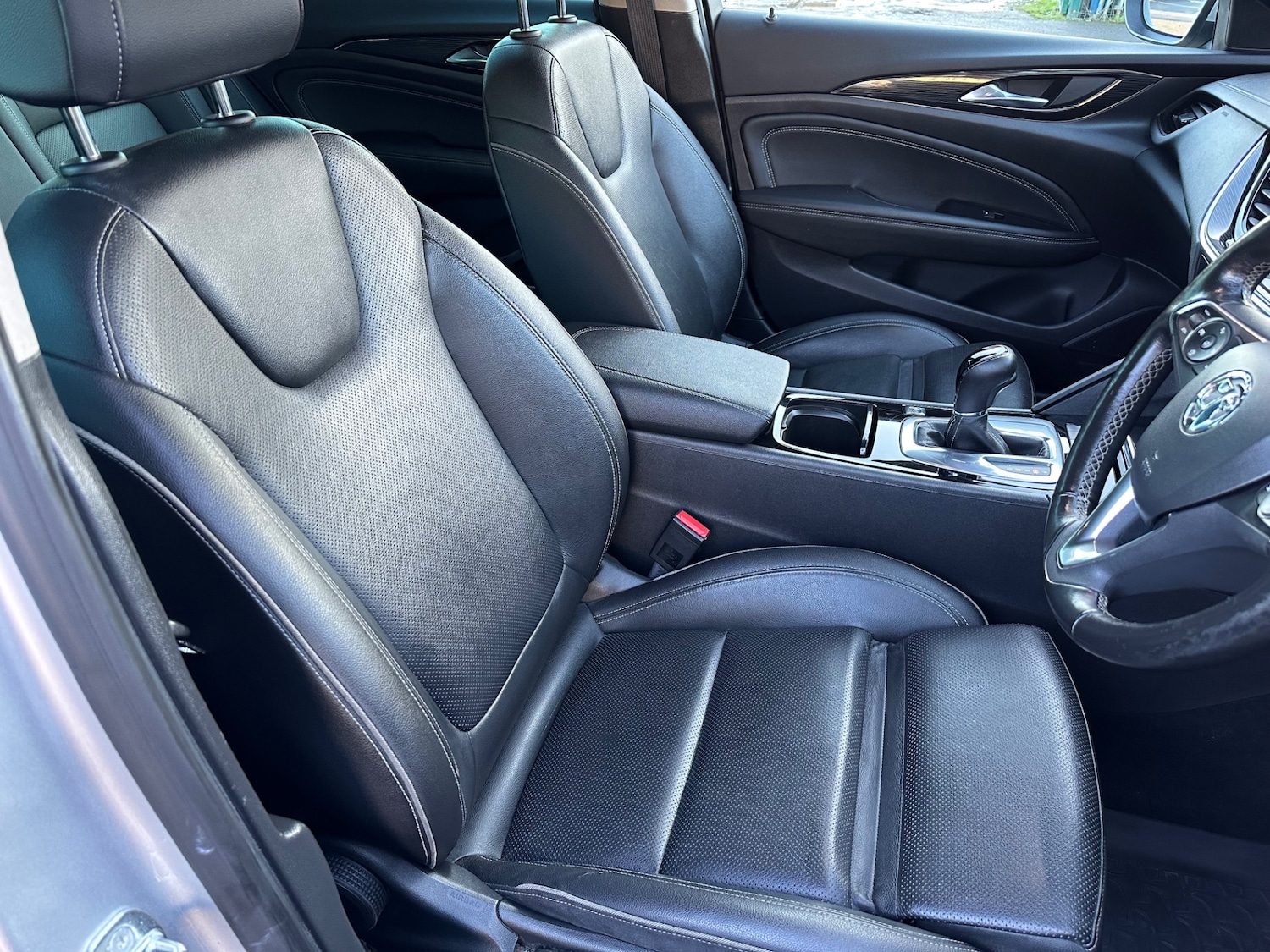 Used Vauxhall Insignia 2017 for sale - 76778128: Photo 10