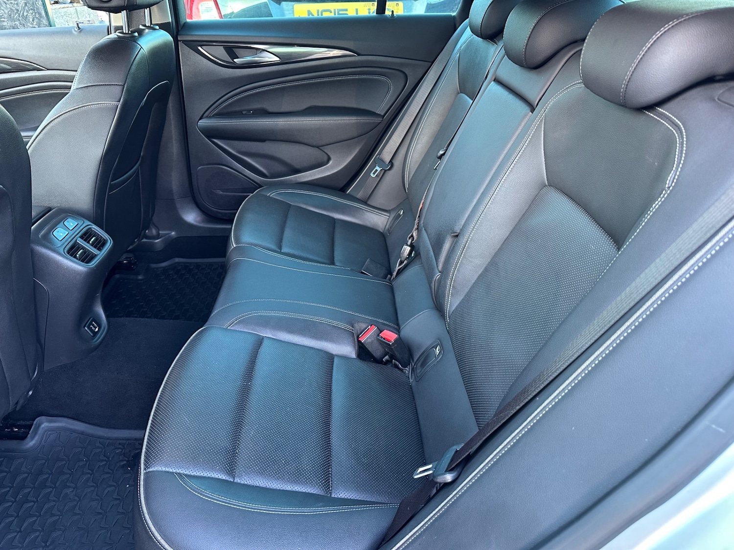 Used Vauxhall Insignia 2017 for sale - 76778128: Photo 12