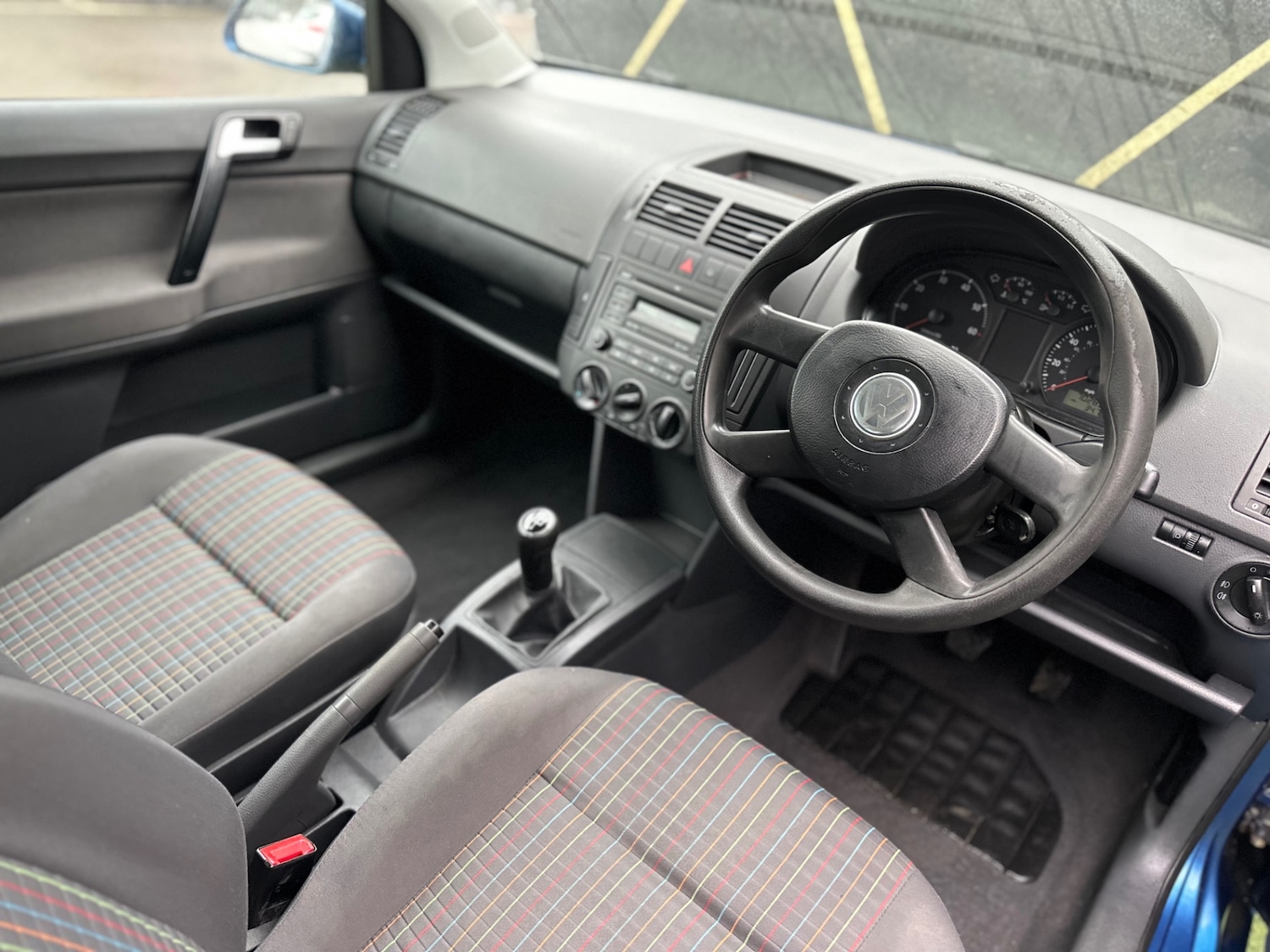 Used Volkswagen Polo 2006 for sale - 77502900: Photo 6