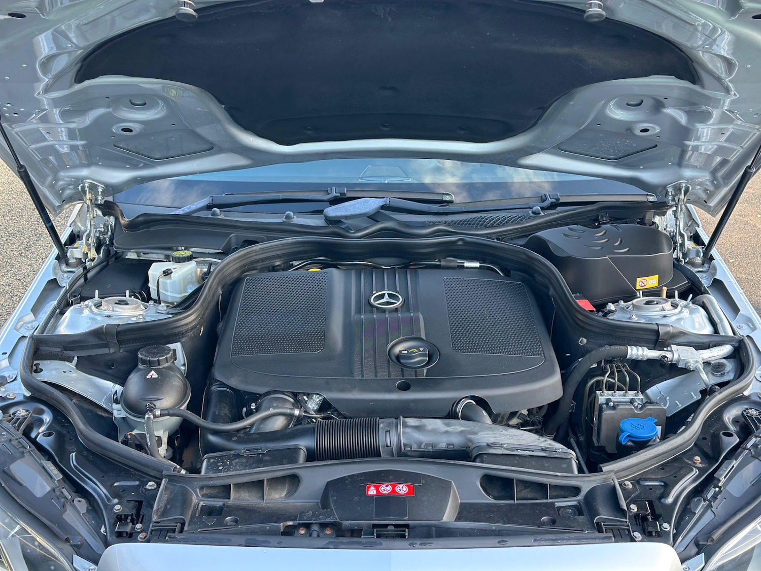 Used Mercedes-Benz E Class 2014 for sale - 77125869: Photo 12