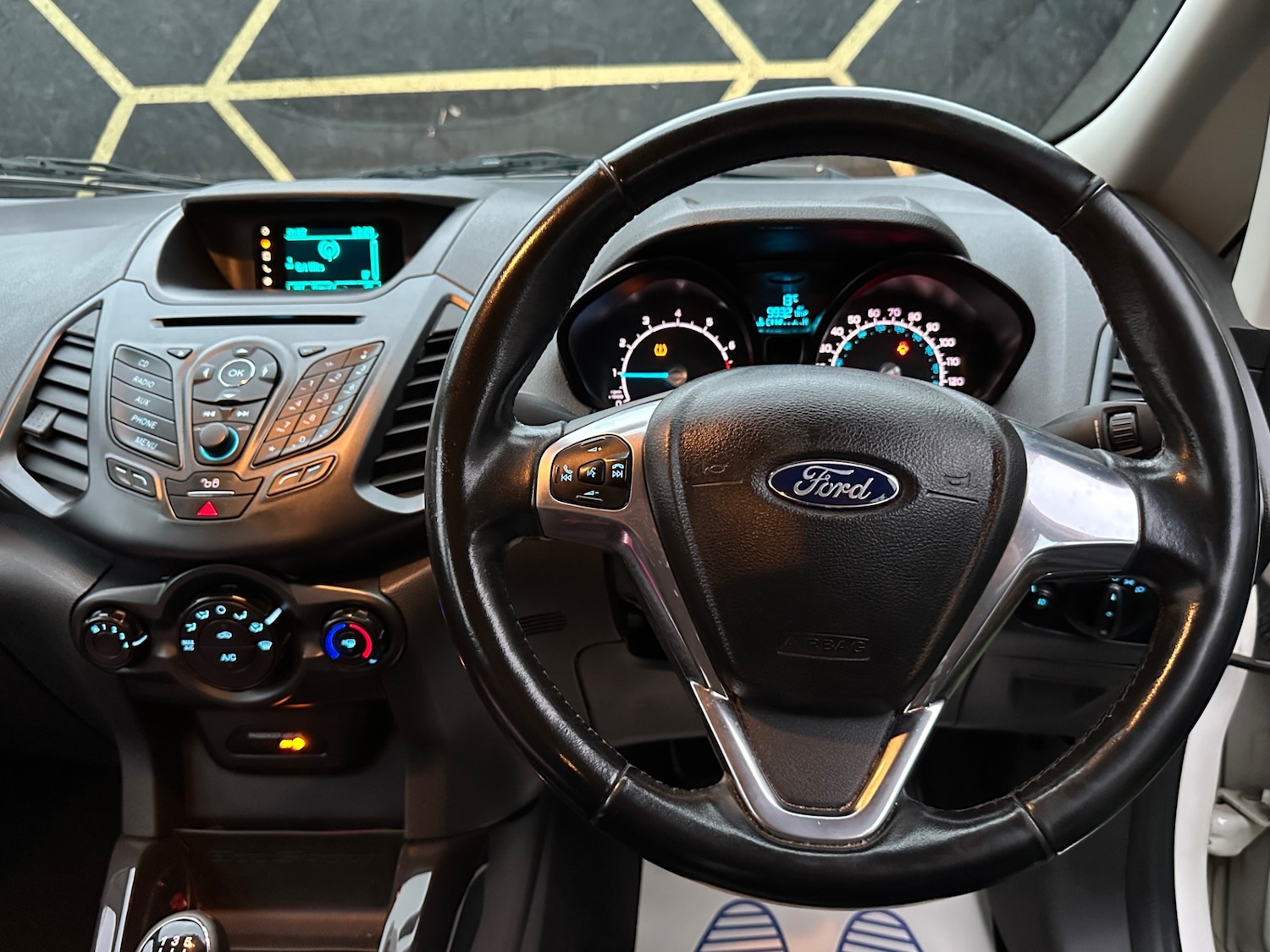 Used Ford Ecosport 2015 for sale - 76258023: Photo 9