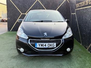 Used Peugeot 208 2014 for sale - 79246724: Photo