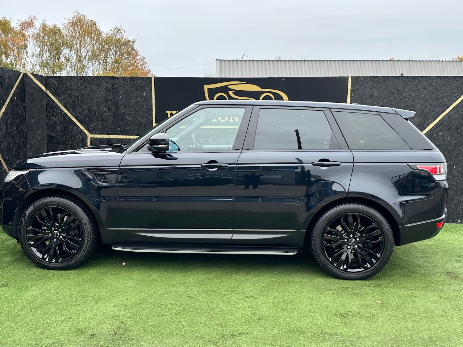 Used Land Rover Range Rover Sport 2013 for sale - 76413409: Photo 4