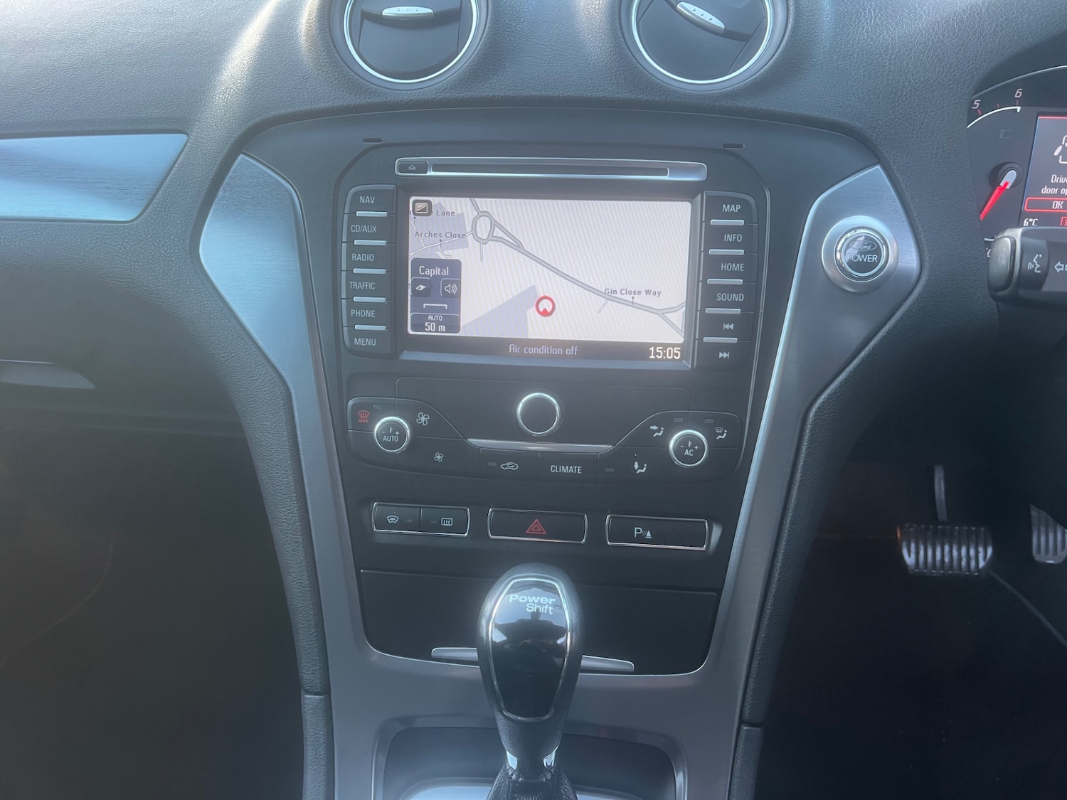 Used Ford Mondeo 2013 for sale - 77125997: Photo 12