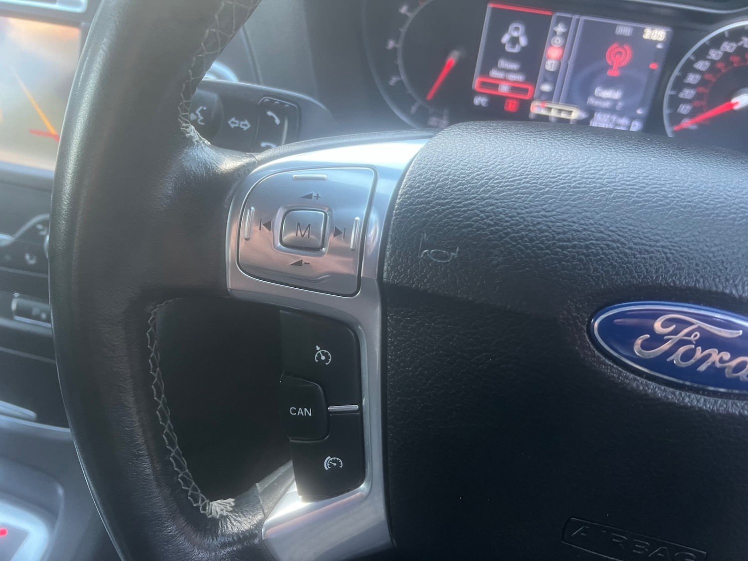 Used Ford Mondeo 2013 for sale - 77125997: Photo 14