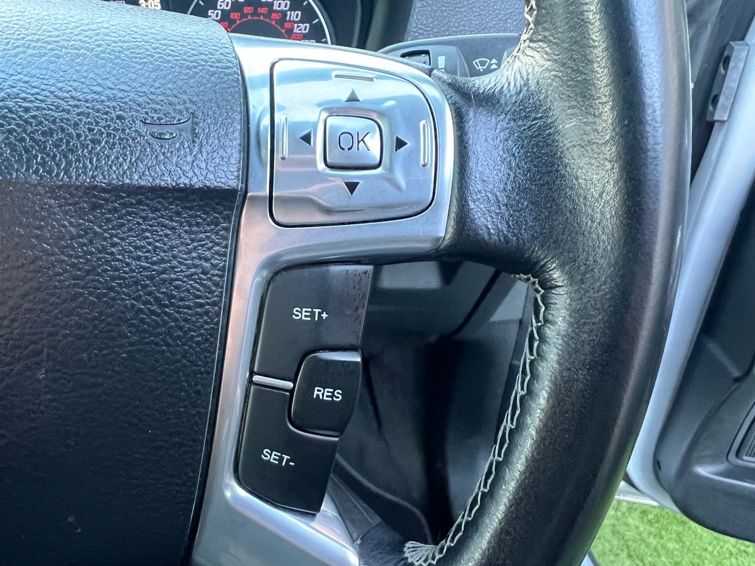 Used Ford Mondeo 2013 for sale - 77125997: Photo 15