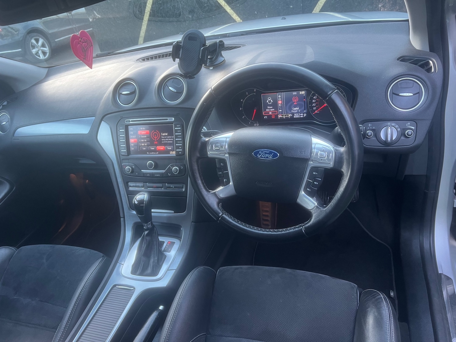 Used Ford Mondeo 2013 for sale - 77125997: Photo 8