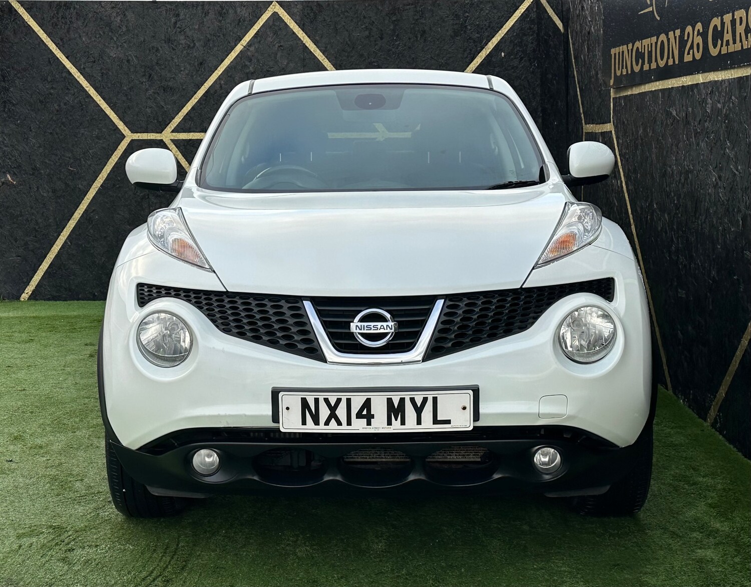 Used Nissan Juke 2014 for sale - 76847360: Photo 4