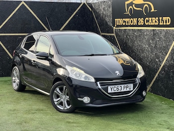 Used Peugeot 208 2013 for sale - 77630460: Photo
