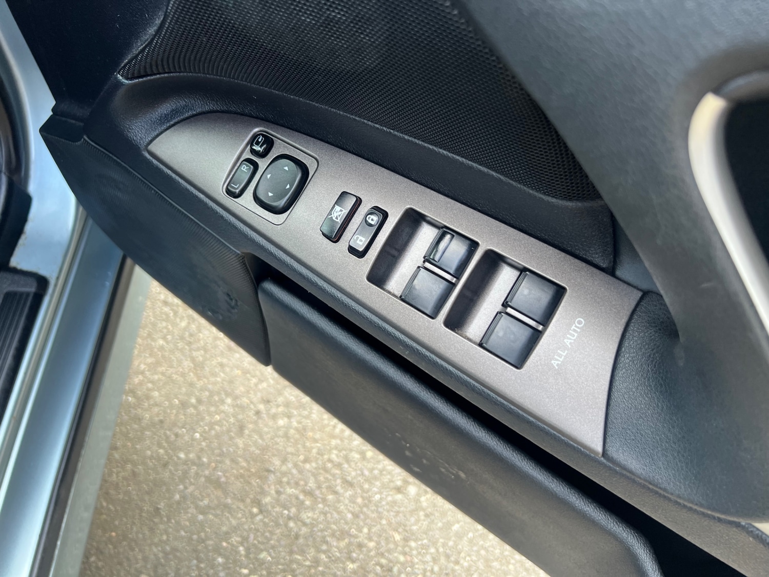 Used Lexus IS 2010 for sale - 75913675: Photo 19