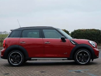 MINI - Countryman