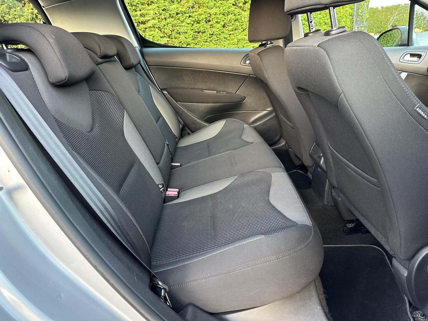 Used Peugeot 308 2012 for sale - 76611159: Photo 15