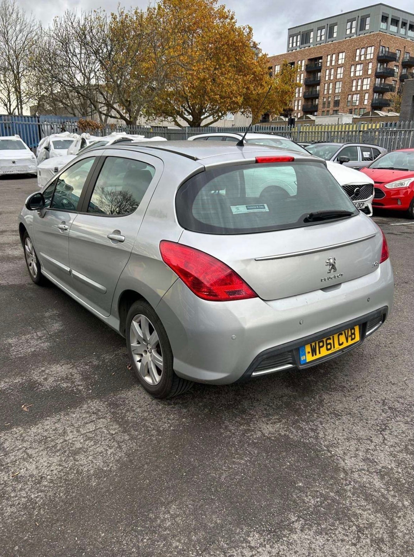 Used Peugeot 308 2012 for sale - 76611159: Photo 4