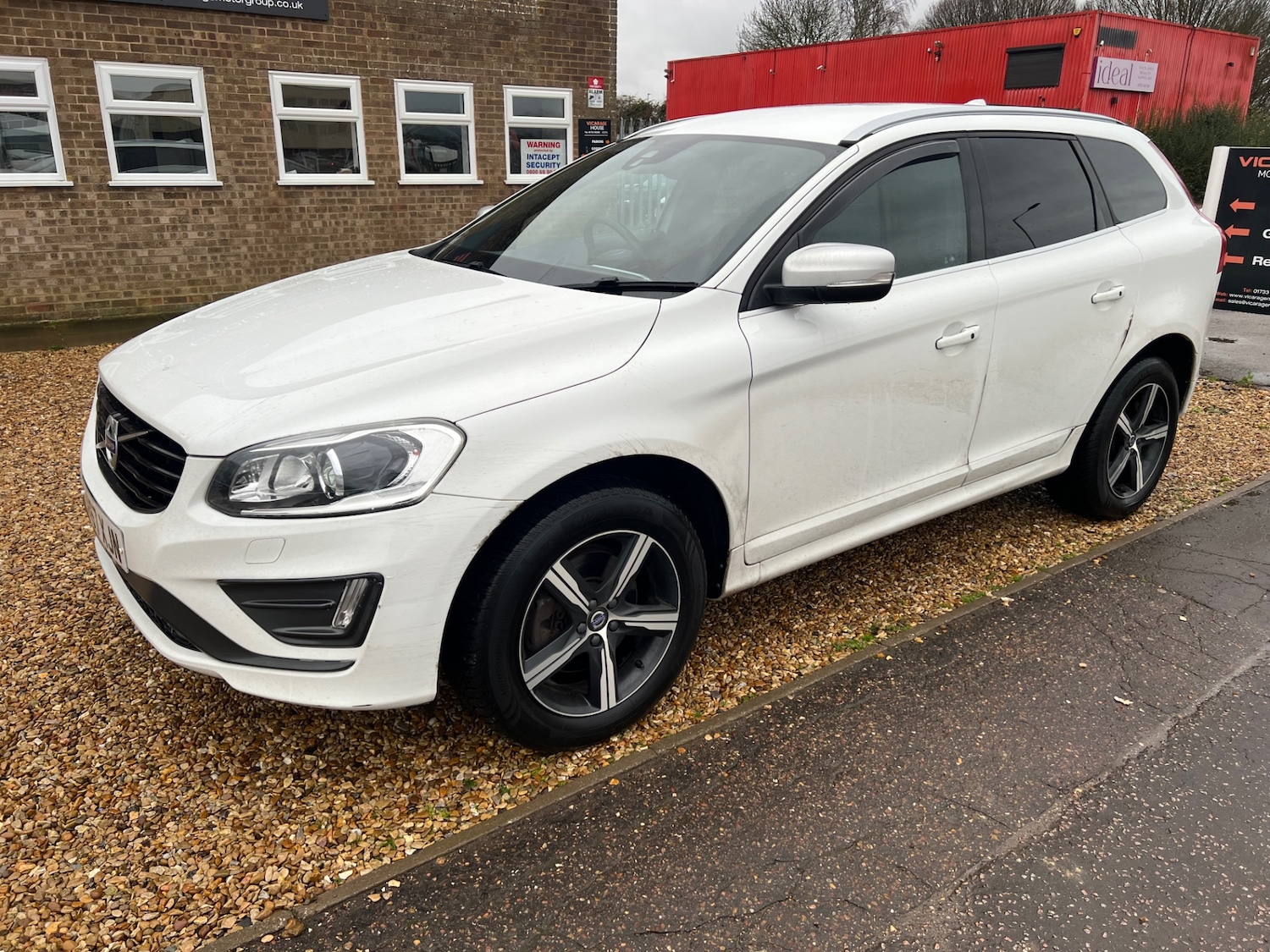 Used Volvo XC60 2017 for sale - 76763487: Photo 1