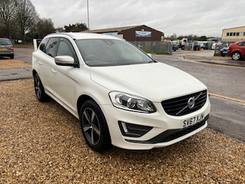Used Volvo XC60 2017 for sale - 76763487: Photo