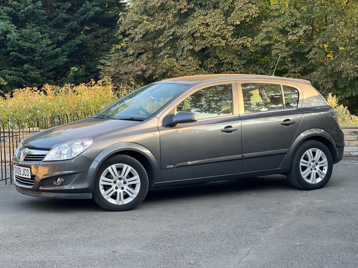 Vehicle 21