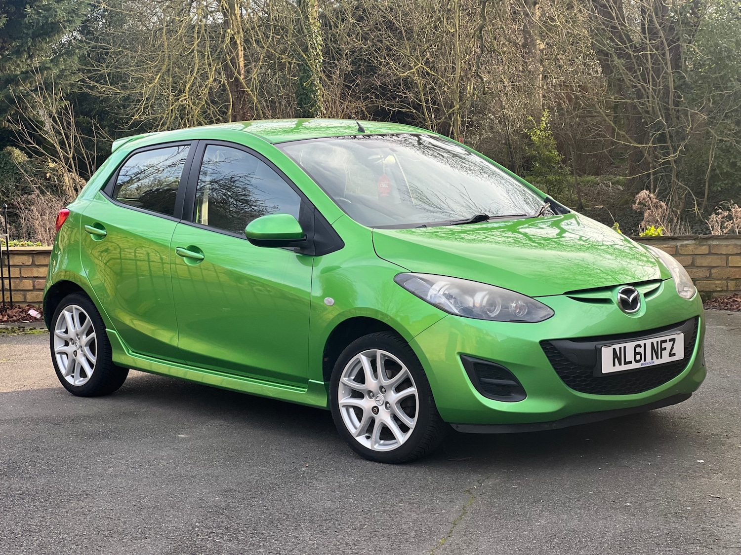 Used Mazda Mazda2 2011 for sale - 77653417: Photo 2