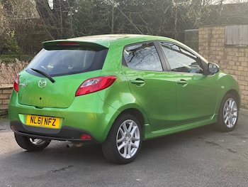 Used Mazda Mazda2 2011 for sale - 77653417: Photo