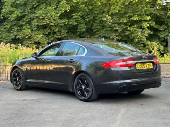 Used Jaguar XF 2015 for sale - 75183918: Photo